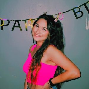 Meet your Posher, Marissa